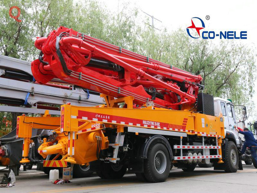 天泵，小型混凝土泵車，小型泵車