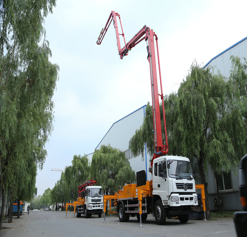 小型混凝土泵車，小泵車