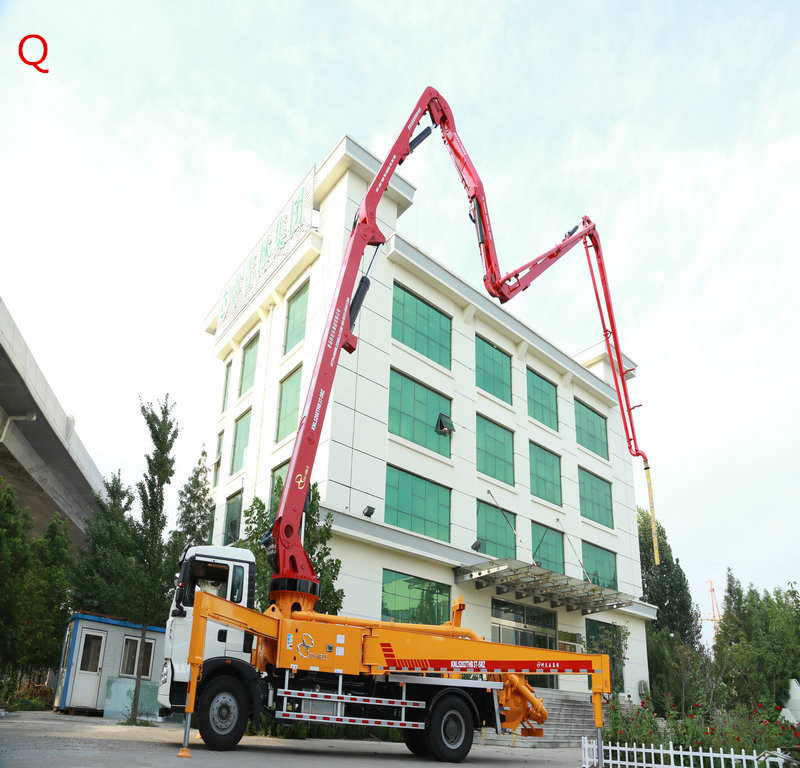 天泵，小型泵車，混凝土泵車、小型混凝土泵車
